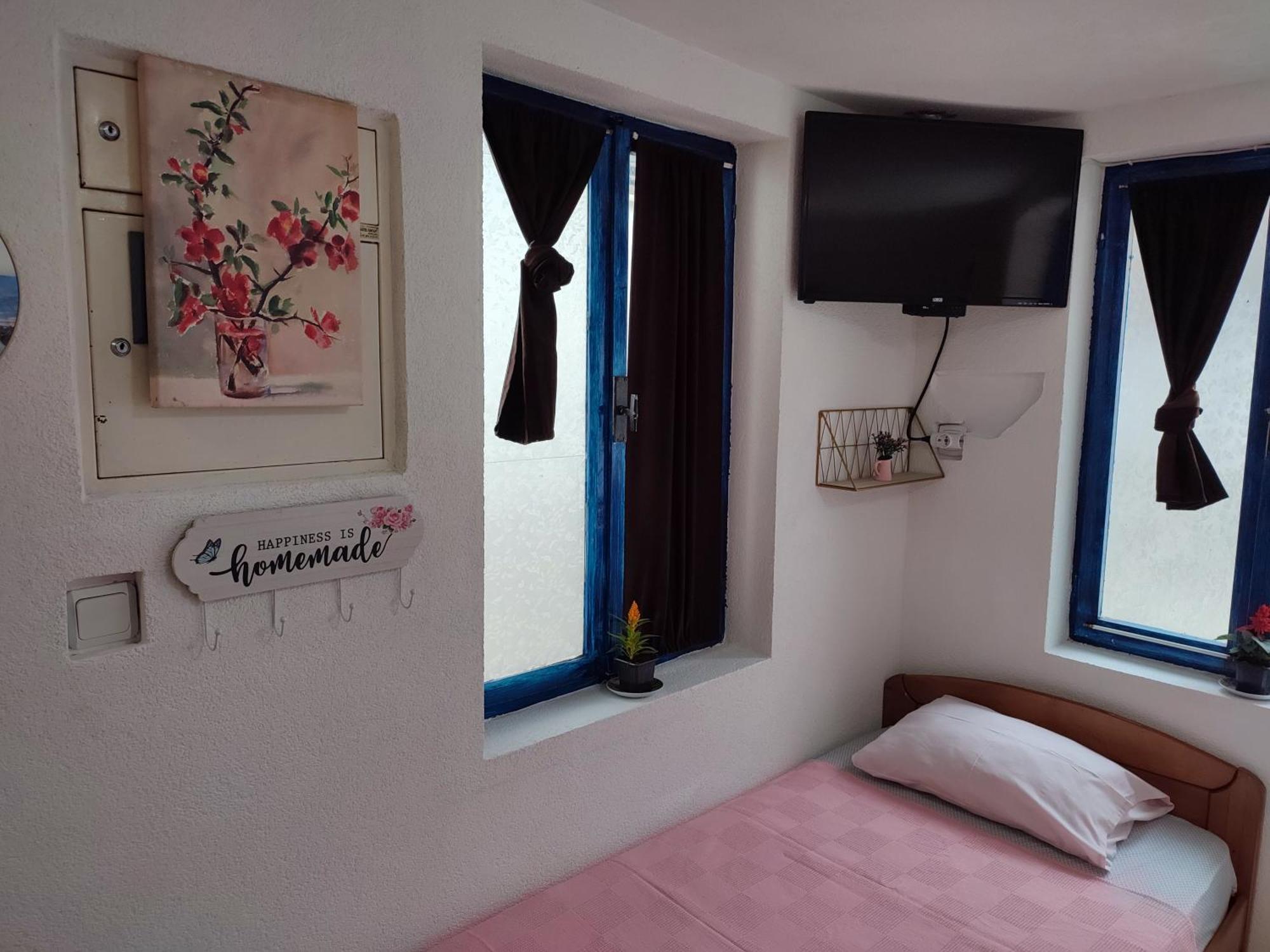 Bay Mola Home Kotor Eksteriør billede